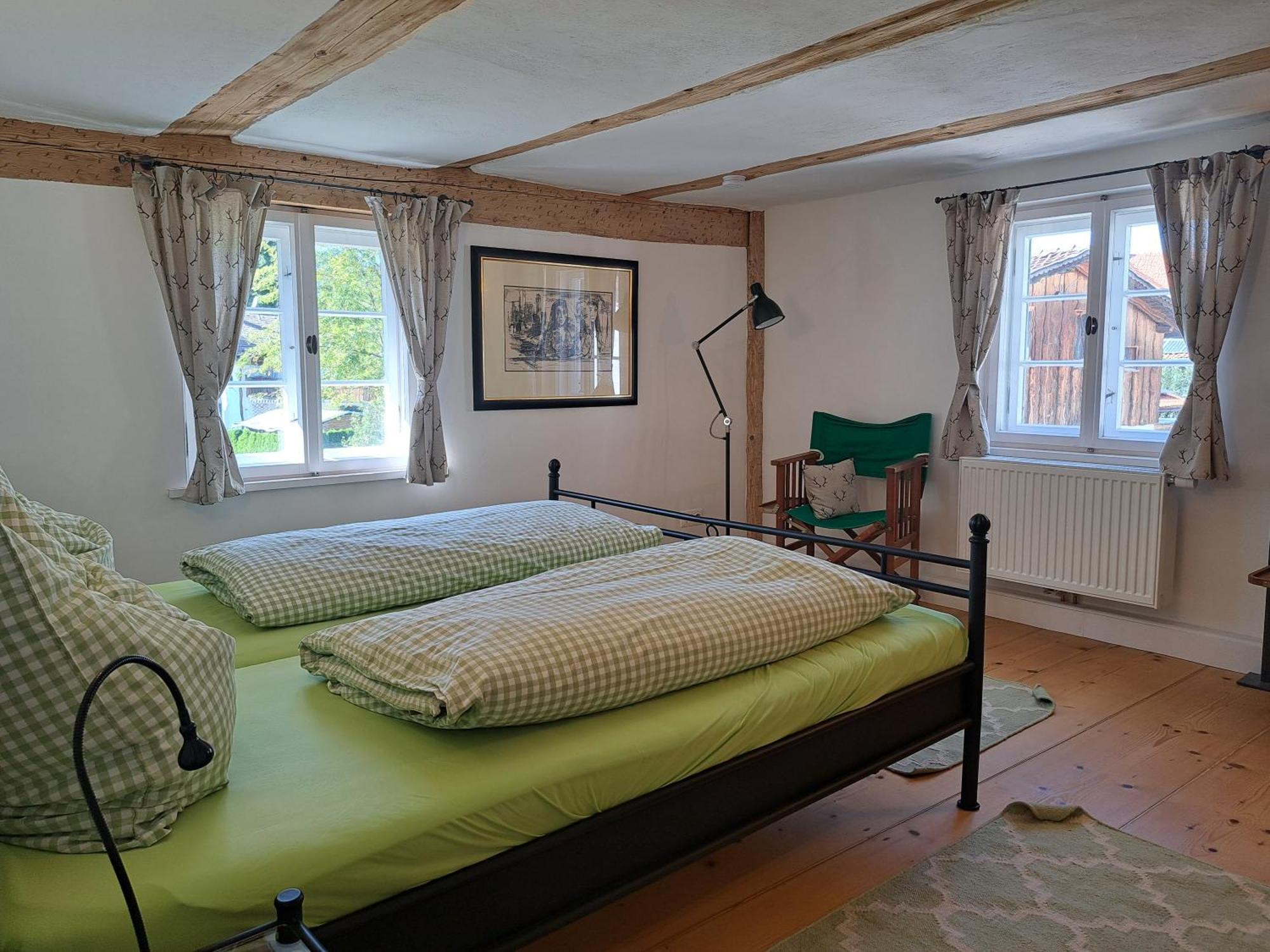 Neu! Ferienwohnungen Im Lueftlmalereck, Hennalahaus Oberammergau Eksteriør billede