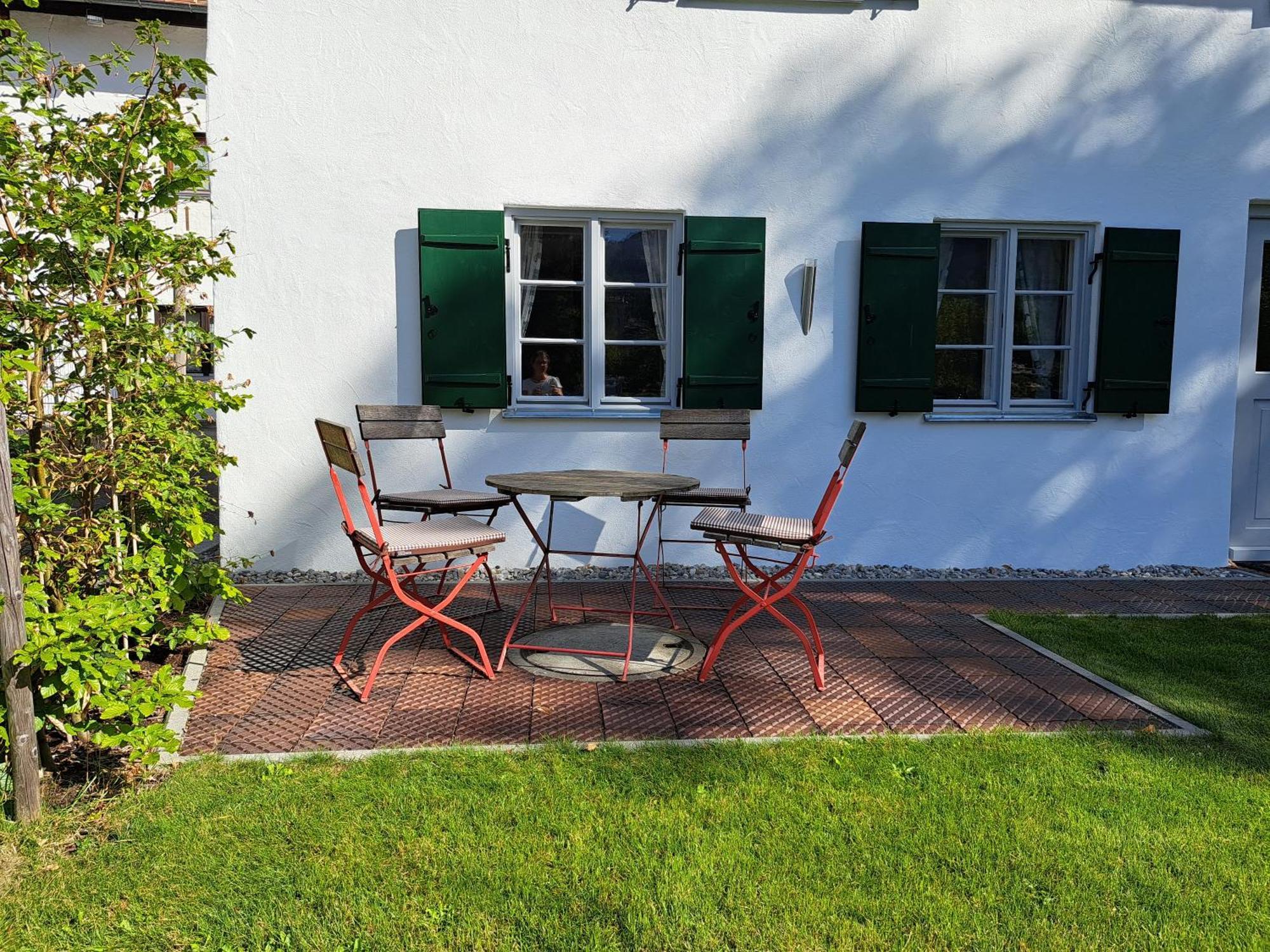 Neu! Ferienwohnungen Im Lueftlmalereck, Hennalahaus Oberammergau Eksteriør billede